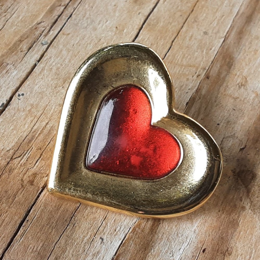 Heart Shaped pin